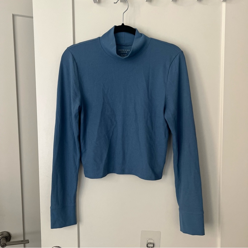 Blue American Eagle Outfitters Blue Cropped Turtleneck Long Sleeve Top Size XL